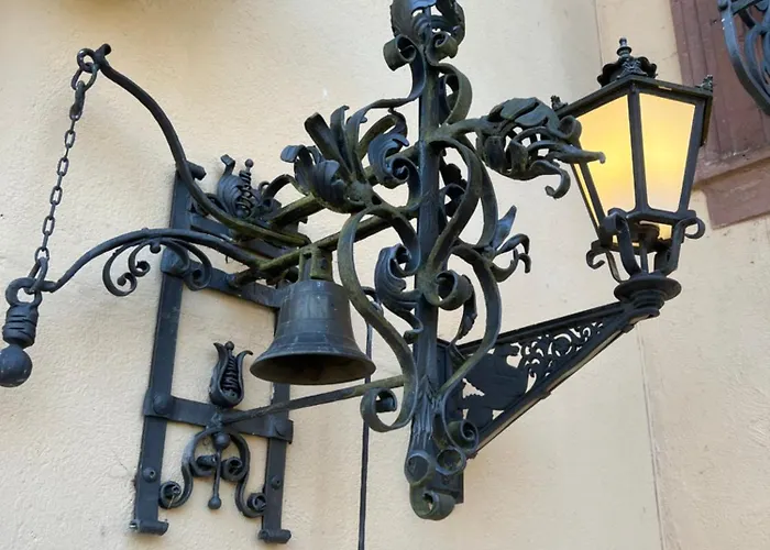 Private In Historic Castle From 1608 With Tenniscourt Apartamento Zeitlofs